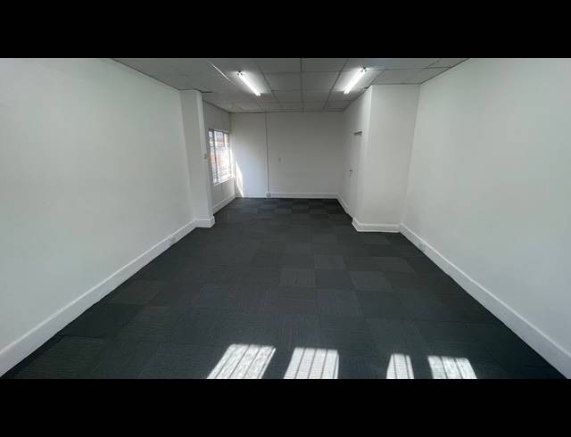330M² BUSINESS FOR SALE IN WINDERMERE